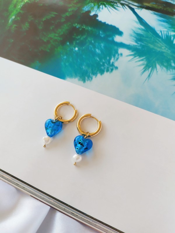 heart_shaped_earrings